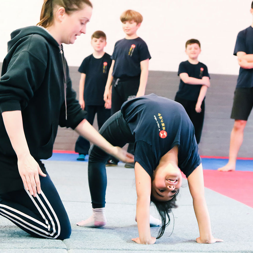 Kung Fu Acrobatics Children's Kung Fu training at UK Shaolin